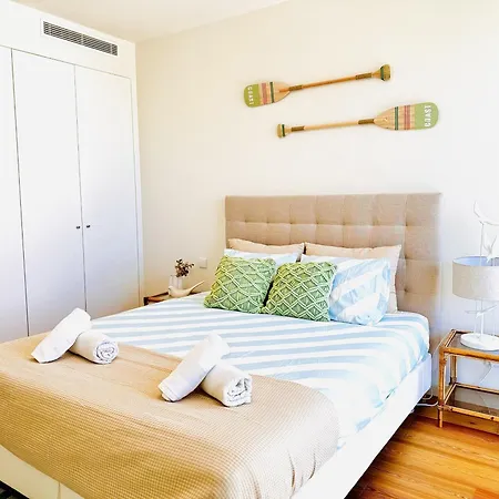 Bayline Luxury And Pool Appartement