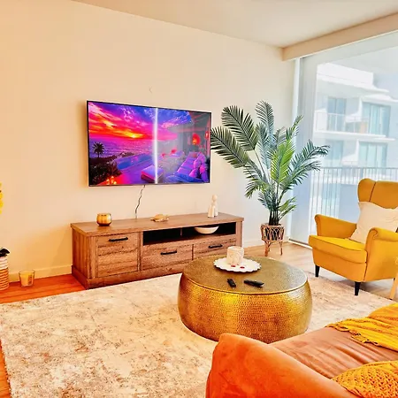 Apartment Bayline Luxury And Pool