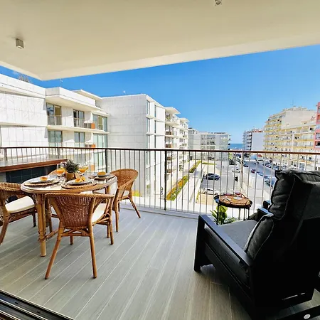 Bayline Luxury And Pool Armação de Pêra