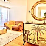 Bayline Luxury And Pool *