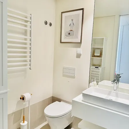 Bayline Luxury And Pool Lägenhet Armação de Pêra