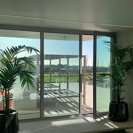 Lägenhet Bayline Luxury And Pool Armação de Pêra