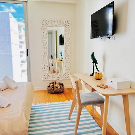Lägenhet Bayline Luxury And Pool Armação de Pêra