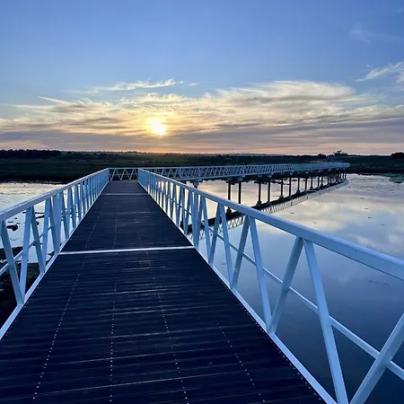 Bayline Luxury And Pool Lägenhet Armação de Pêra